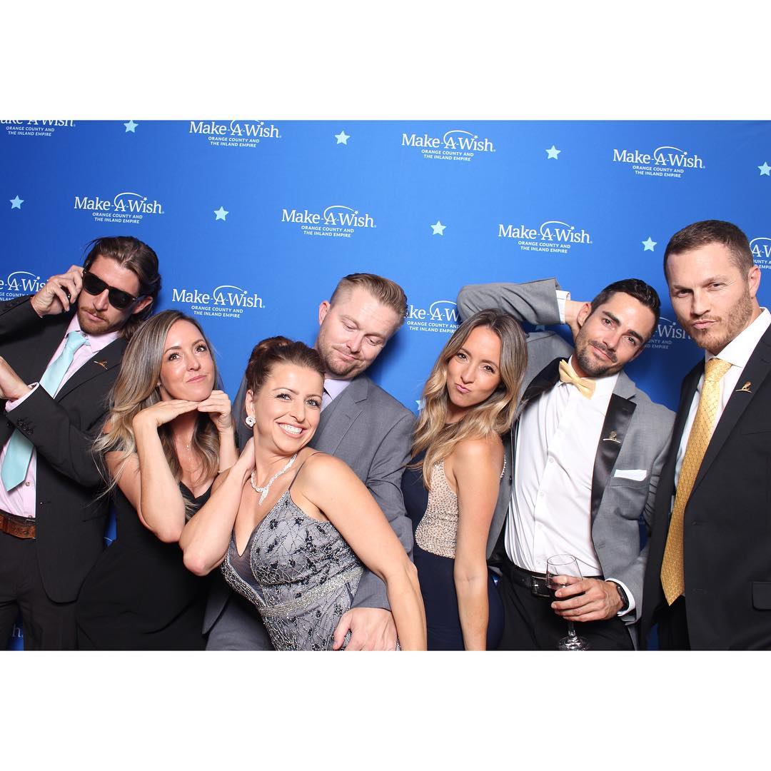 How AI is Revolutionizing Photo Booths in 2026 - Professional photo booth setup