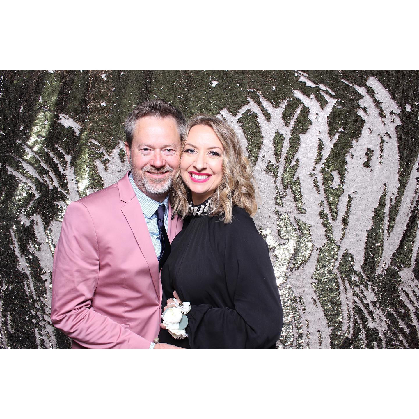 Modern photo booth technology and features